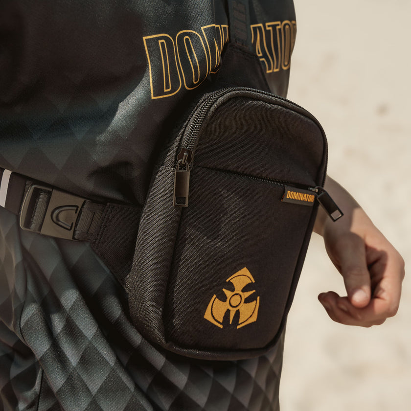 Dominator Shoulder bag